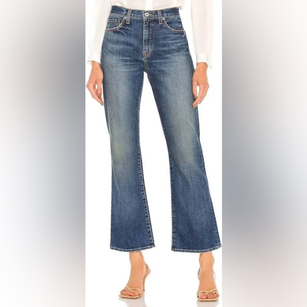 NILI LOTAN Distressed Bootcut Jeans (J4)